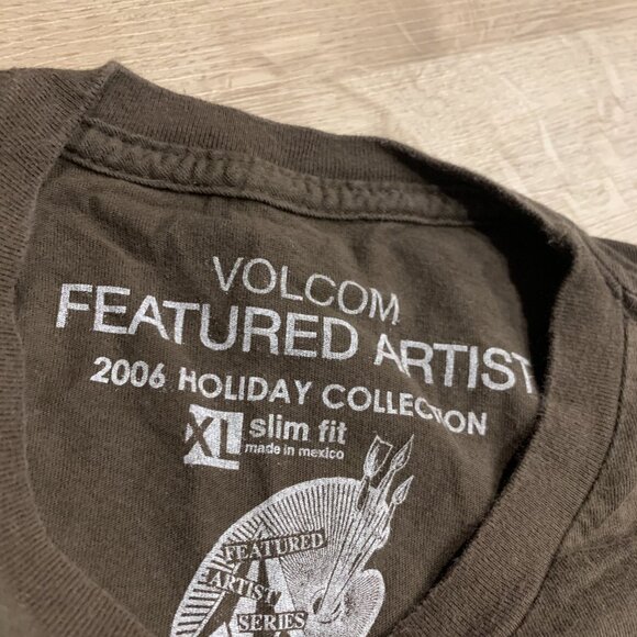 Y2K Volcom Featured Artist 2006 Holiday Collection Brown T-Shirt Men's XL Skater - Picture 3 of 8